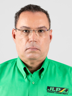 Daryl Vaz