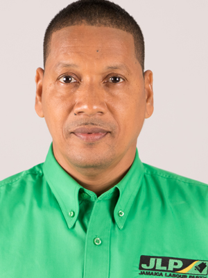 Donavan  Williams