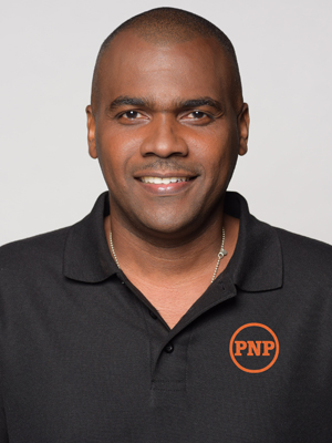 Kurt  Waul